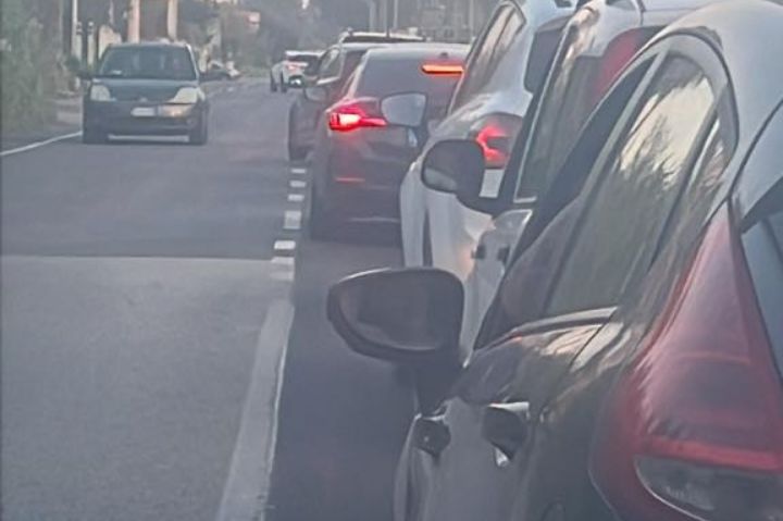 https://www.pozzuolinews24.it/primo-maggio-caos-litorale-domitio-flegreo-traffico-in-tilt/